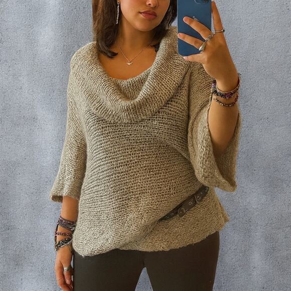 2010s Calvin Klein Chunky Knit Wool Blend Off-Shoulder Slouchy Cozy Sweater L - Picture 1 of 8